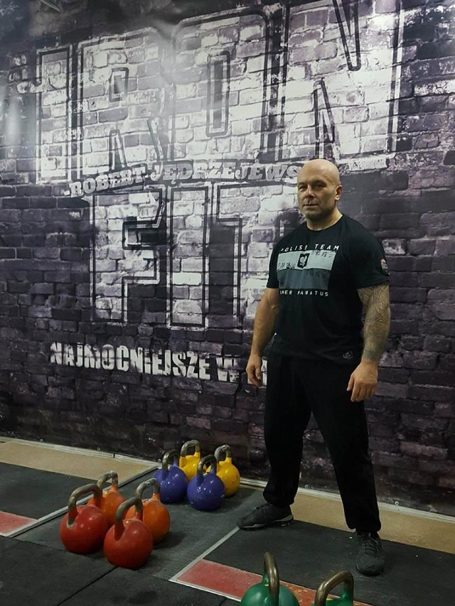 Robert Jędrzejewski rusza na mistrzostwa świata kettlebell w Seulu