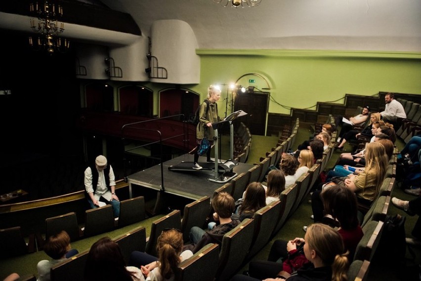 Teatr Fredry w Gnieźnie serdecznie zaprasza na trzecią...