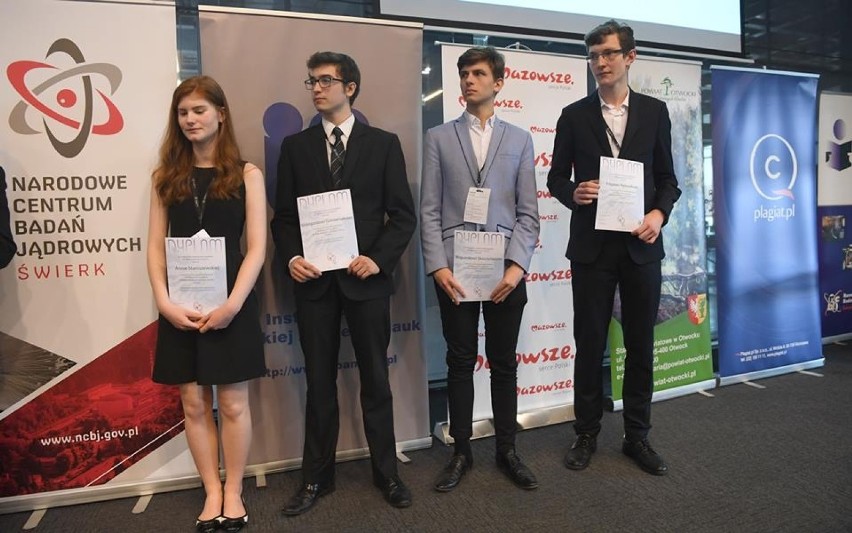 Sukces młodych naukowców z Ostrowa na ogólnopolskim forum [FOTO]