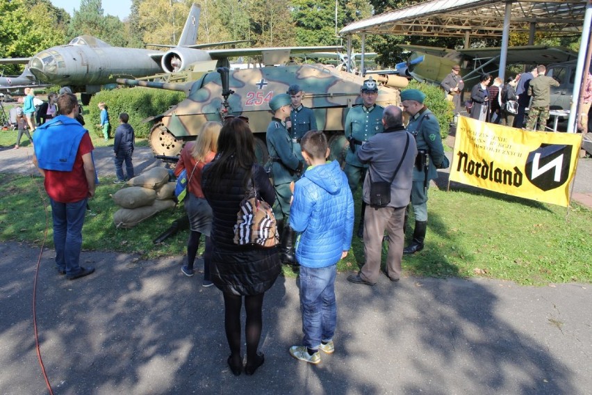 Muzeum Uzbrojenia: Piknik historyczny z bronią pancerną