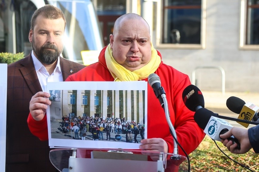 Czy Krzysztof Balawejder zapędził się ostatnią konferencją...