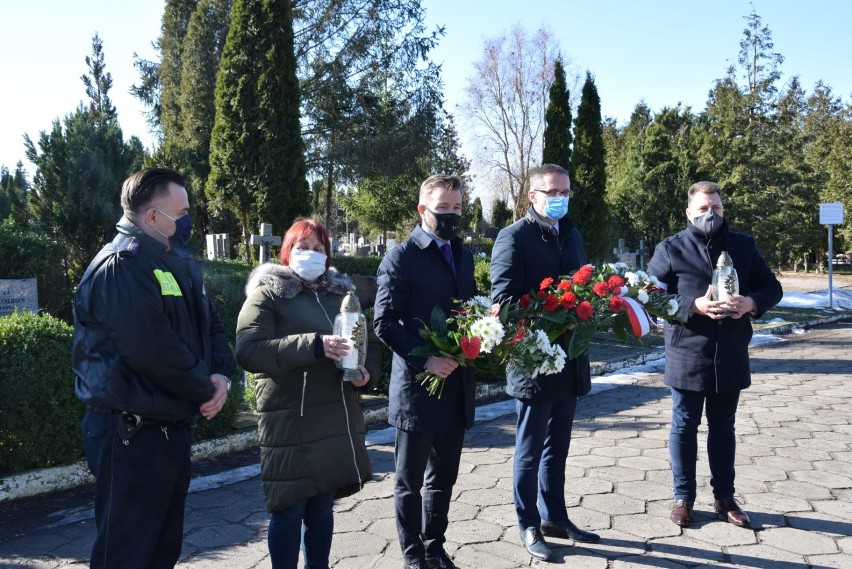 Pruszcz Gdański. W Dzień Pamięci Żołnierzy Wyklętych uczczono pamięć ks. Waląga |ZDJĘCIA