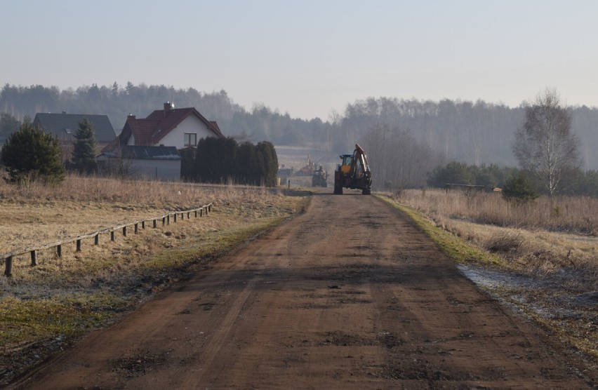 Nowa inwestycja drogowa rozpoczęła się w Tuliszowie...