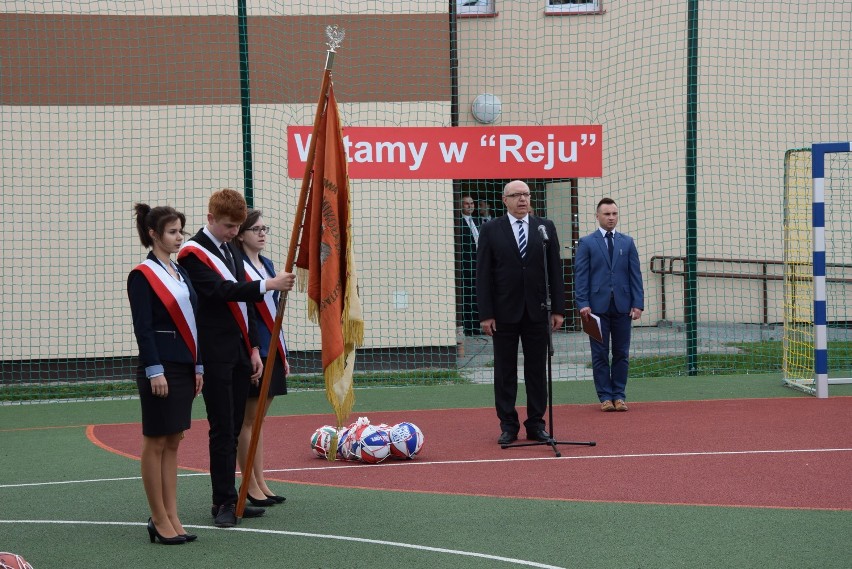 Otwarcie boiska przy Zespole Szkół nr 2 w Kraśniku (ZDJĘCIA, WIDEO)