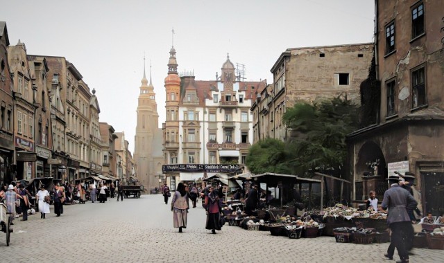 Przedwojenne Opole na zdjęciach. Lata 1910-1920. Rynek. Stragany. W tle katedra.