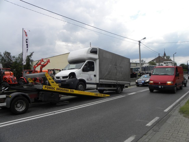 Zderzenie trzech aut w Kokaninie