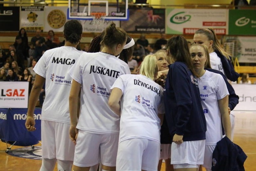 Koszykarka Katarzyna Dźwigalska rozegrała 500 mecz w klubie z Gorzowa 