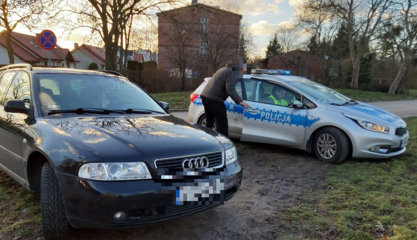 Kolizja z udziałem auta egzaminacyjnego w Szczecinku [zdjęcia]
