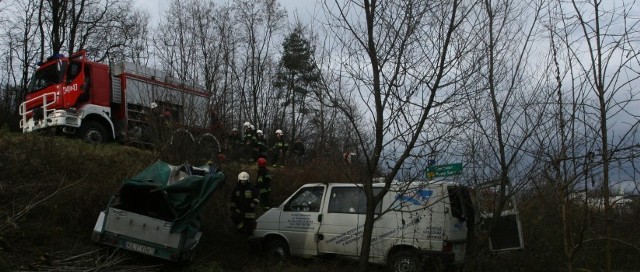 Wypadek volkswagena w Kadczy wyglądał bardzo groźnie