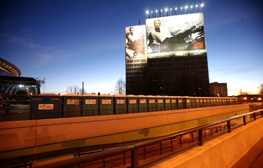 Katowice, ul. Chorzowska nad wjazdem do tunelu pod rondem,...