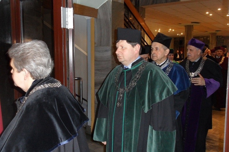 Prof. January Bień Doktorem Honoris Causa Politechniki...