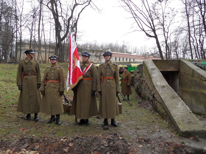 W Chorzowie otwarto jedyny na Śląsku schron dowodzenia [ZOBACZ ZDJĘCIA]