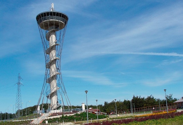Wieża w Gniewinie przyciąga rocznie ponad 100 tysięcy odwiedzających