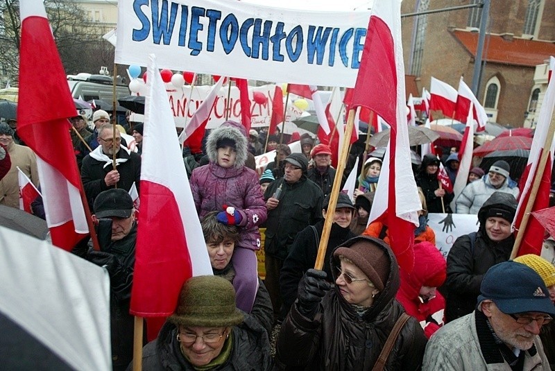 Demonstranci z PiS zablokowali centrum Wrocławia (ZDJĘCIA, FILMY)