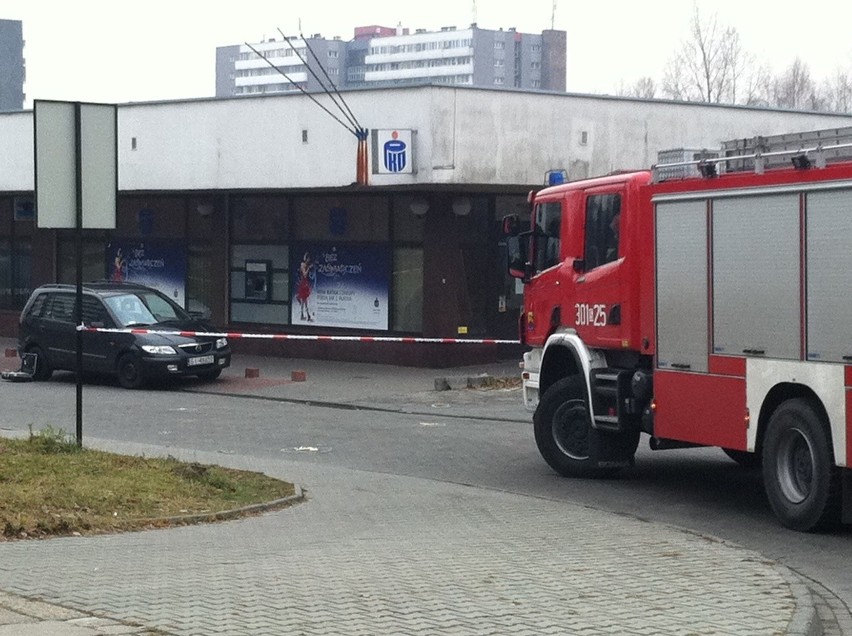 W Katowicach trwa obława po napadzie na bank na Tysiącleciu [ZDJĘCIA][AKTUALIZACJA]