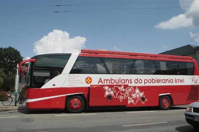 Taki autobus stanie na terenie zajezdni przy Głogowskiej