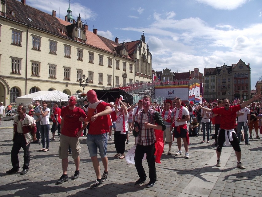 Wrocław: Piątek w strefie kibica (ZDJĘCIA)