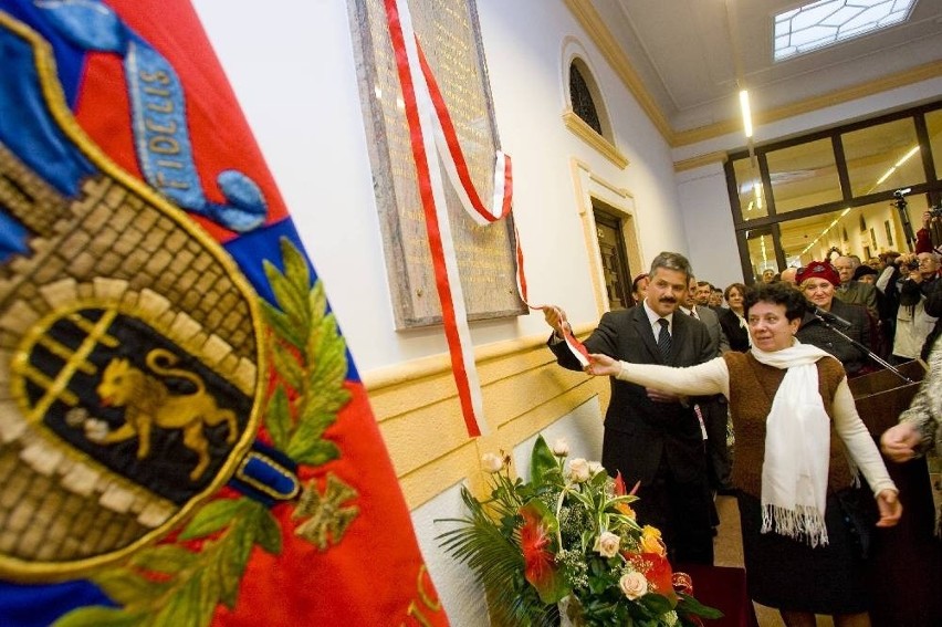 Odsłonięcie pamiątkowej tablicy ku czci zamordowanych przez...