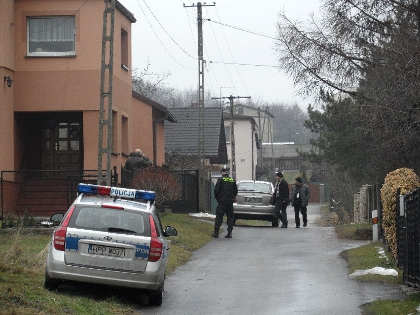 Zabójstwo w Skrzyszowie: Są wyniki sekcji ofiar. Czaszki były roztrzaskane