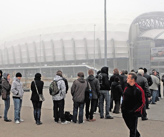 Miejmy nadzieję, że w czwartek na stadionie przy ulicy Bułgarskiej zasiądzie komplet widzów