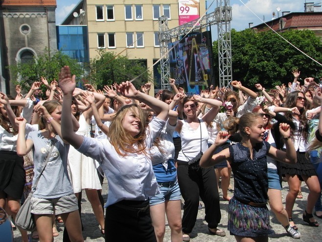 Taneczny flashmob w Tarnowskich Górach...