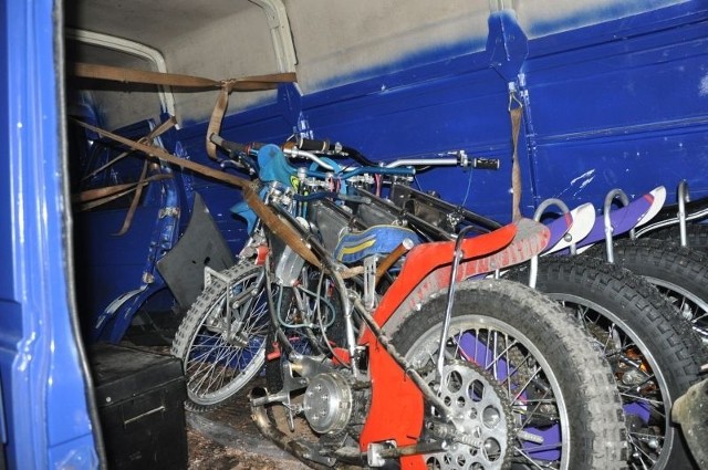 Motocykle odnalezione przez policjantów z poznańskiego wydziału samochodowego