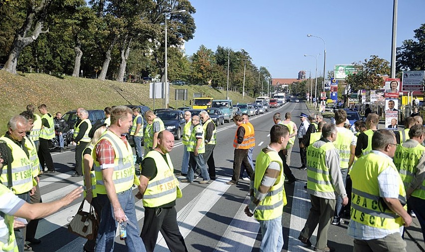 Protest w Gdańsku: Rybacy walczą o uchylenie im kar