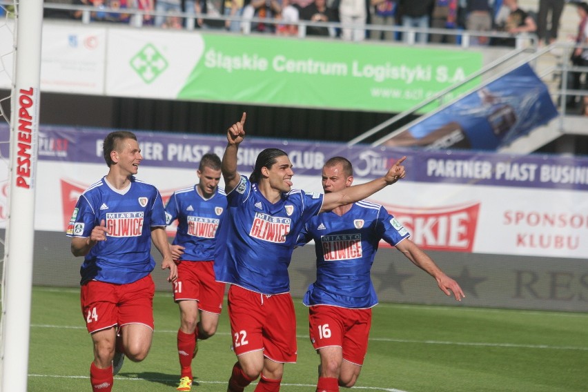 Piast Gliwice - GKS Katowice 3:0. Jeden punkt do ekstraklasy! [ZDJĘCIA]
