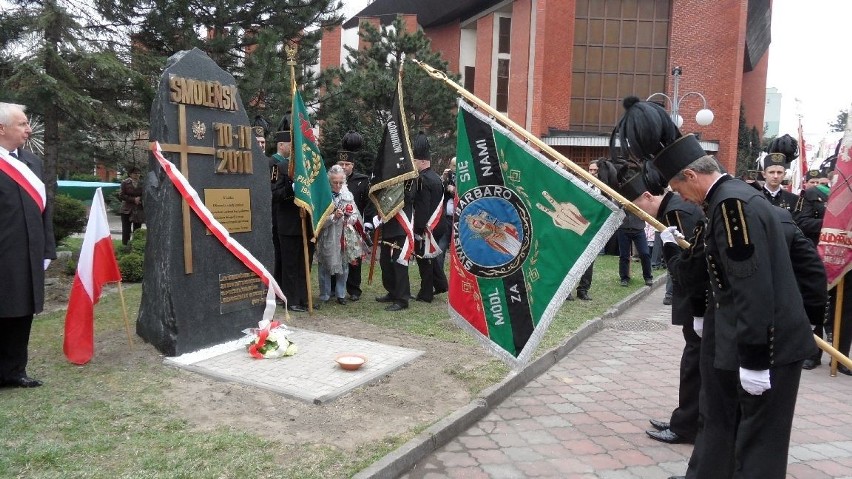 Odsłonięcie pomnika smoleńskiego w Tychach