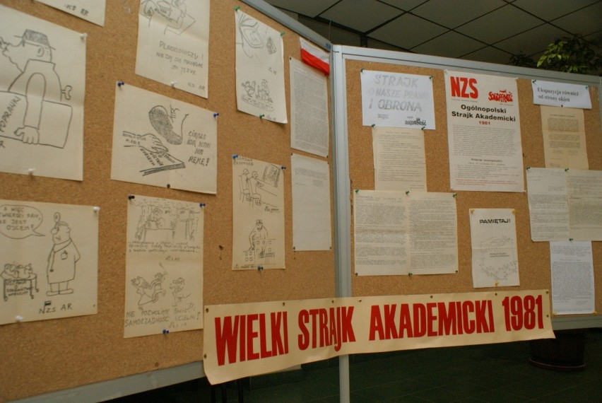 30 lat po strajkach studentów. Wystawa w UP (ZDJĘCIA)