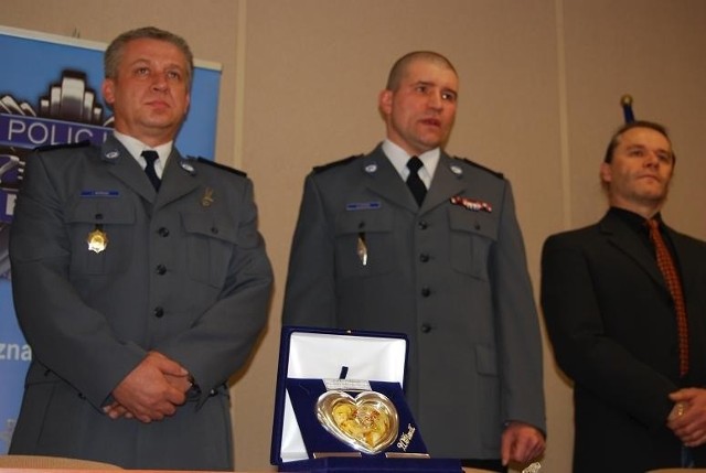 Jak co roku, na licytację wystawiono "Złote Serduszko Policyjne", które od trzech lat jest najlepszą licytacją w stolicy Wielkopolski
