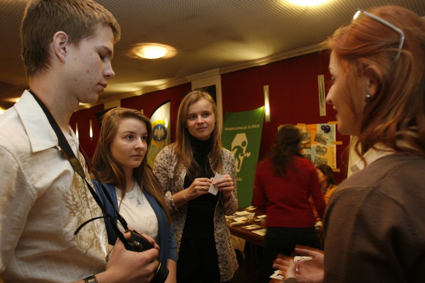 Śląska Gala Wolontariatu: W Katowicach poznaliśmy Wolontariusza 2012 [ZDJĘCIA]