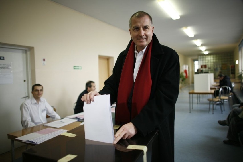 Niedziela wyborcza na Dolnym Śląsku (ZDJĘCIA)