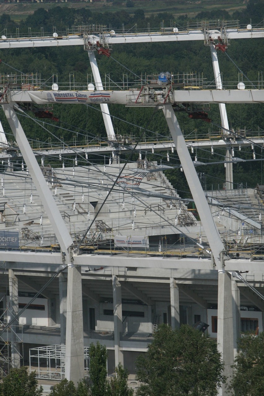 Na Stadionie Śląskim konstruktorzy popuszczają [ZDJĘCIA]