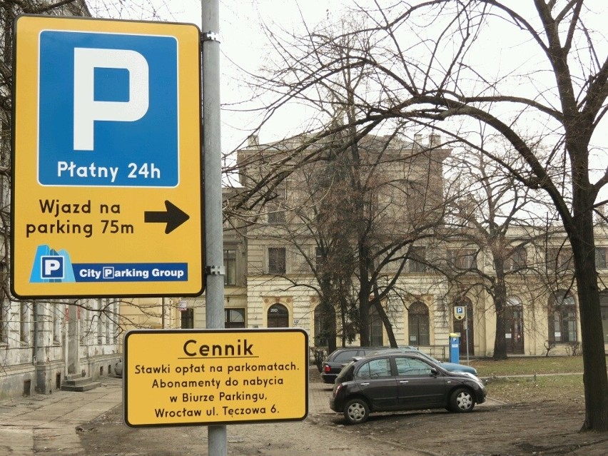Prywatne parkomaty w centrum Wrocławia. Koniec darmowego parkowania (ZDJĘCIA, CENY)