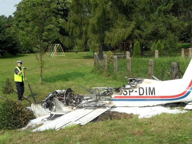 Wypadek awionetki w Rybniku: W piątek komisja zbada wrak