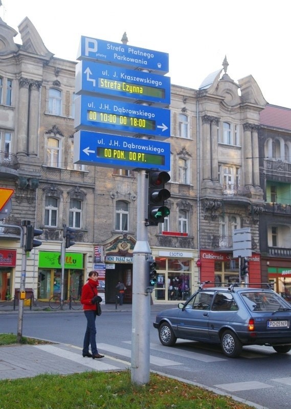 Elektroniczne tablice miały zacząć działać na Jeżycach we wrześniu.