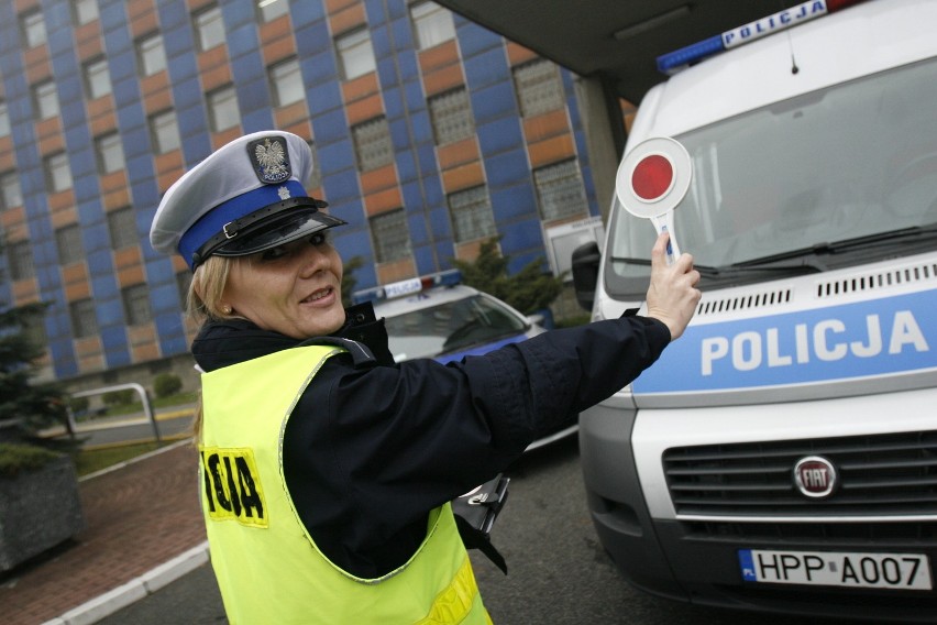 Policja na Śląsku ma nowe radiowozy [ZOBACZ ZDJĘCIA]