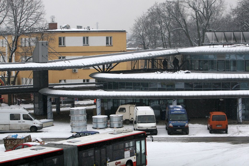 Dworzec autobusowy w Tarnowskich Górach będzie nowocześniejszy niż ten w Katowicach [ZDJĘCIA]