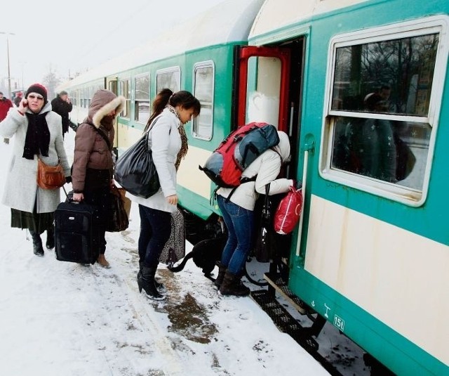 Różne niespodzianki mogą nas spotkać zimą w pociągach