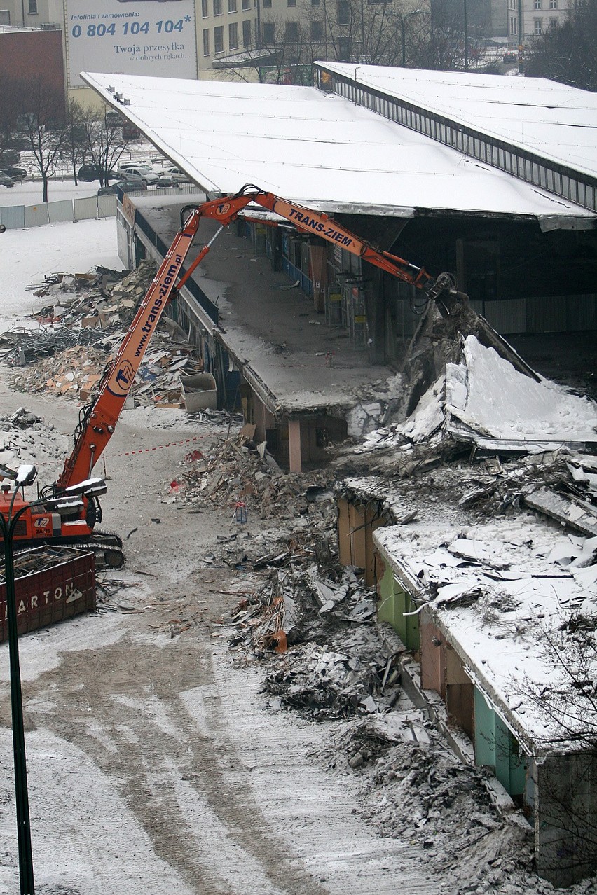 Rozbiórka hali dworca PKP w Katowicach - dzień ósmy [ZDJĘCIA]