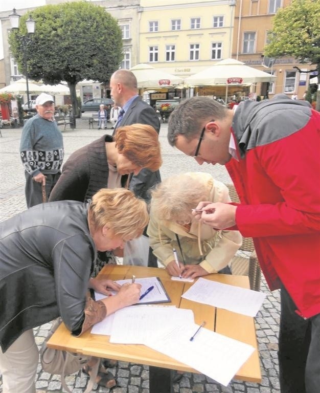 Udało się zebrać 150 tys. podpisów w obronie sądów