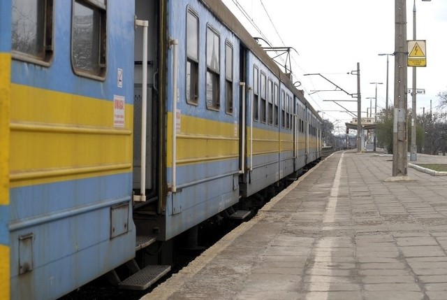 Na razie nie wiadomo kiedy pociągi będą jeździć szybciej