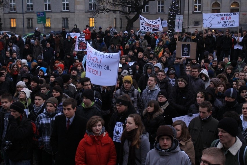 Protest przeciwko ACTA w Katowicach [ZDJĘCIA i WIDEO]
