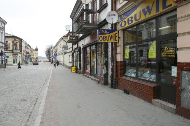 Razem z postojem zniknęły korki i klienci z ulicy Piotra Skargi. Tak wyglądał w poniedziałek ruch około godziny 15