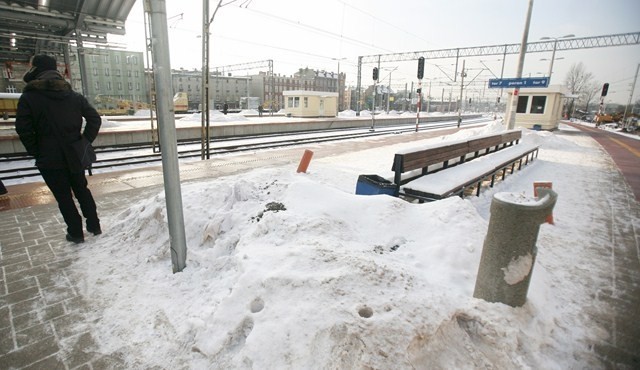 Koleje Ślaskie - na tory nie wyjechały 92 pociągi