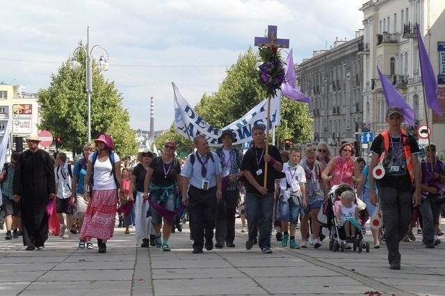 15 sierpnia na Jasną Górę wkroczy wojsko i pielgrzymka warszawska