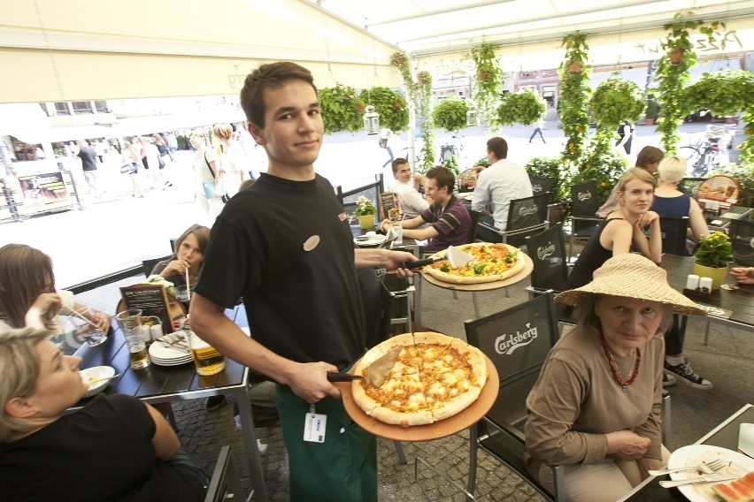 W czwartek na całym świecie obchodzone jest święto pizzy...