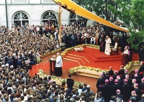 9 czerwca 1987 r. - papież Jan Paweł II na KUL