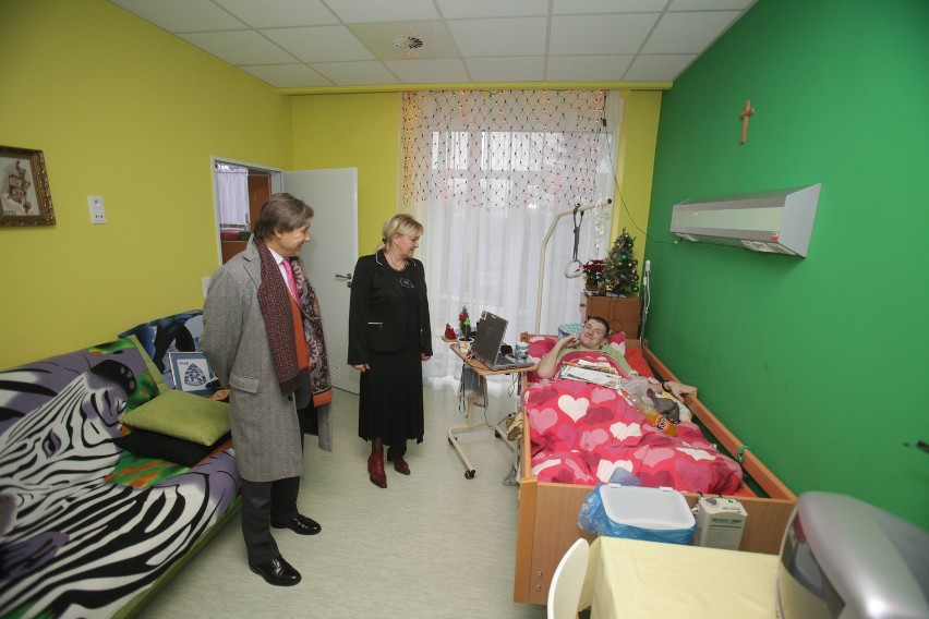 BCC i Śląski Bank Żywności przekazały paczki dla dzieci z Hospicjum Cordis [HOSPICJUM CORDIS]